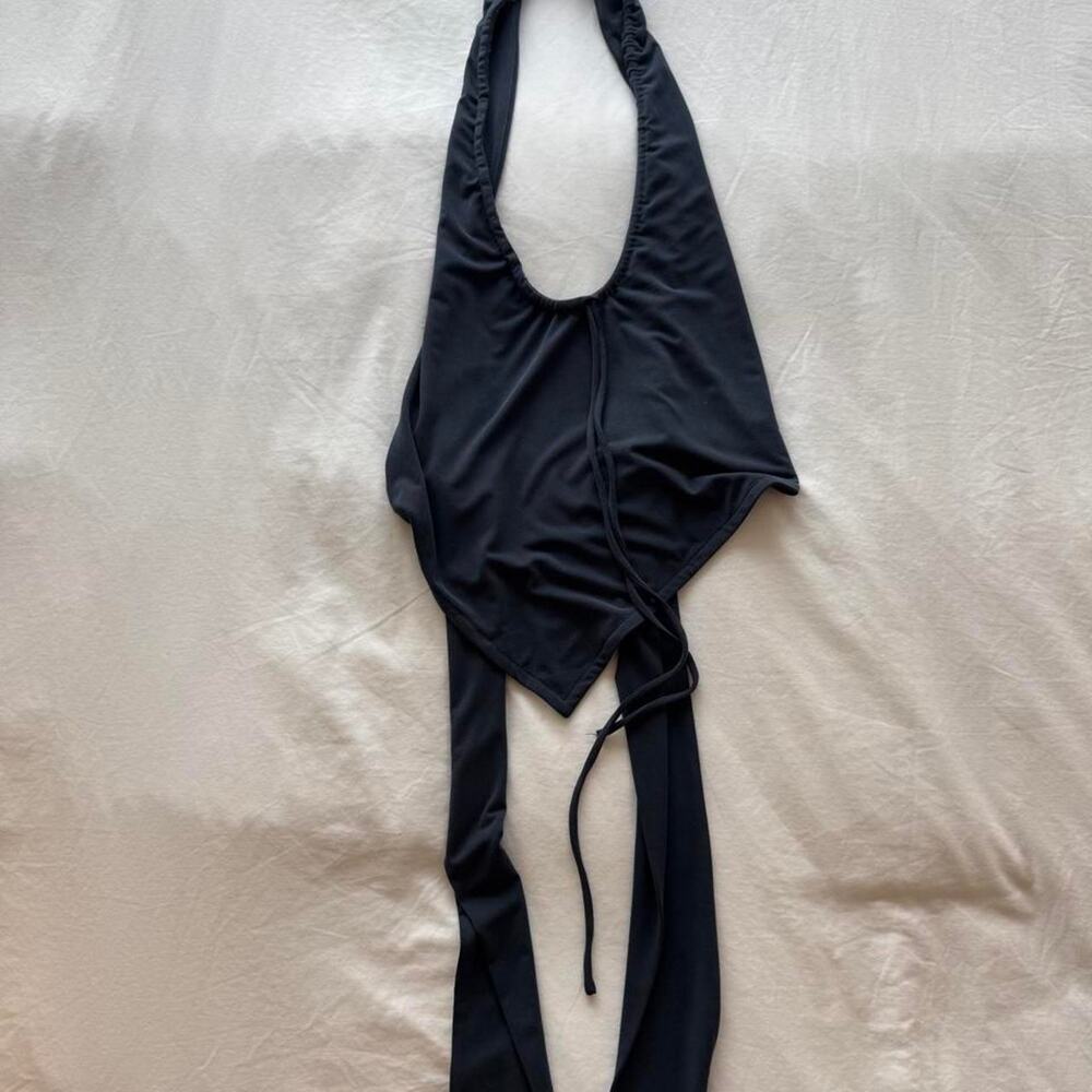 With jean pia top in navy